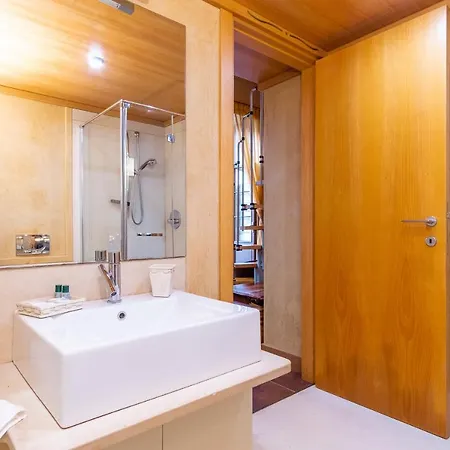 Colibri Lakeview